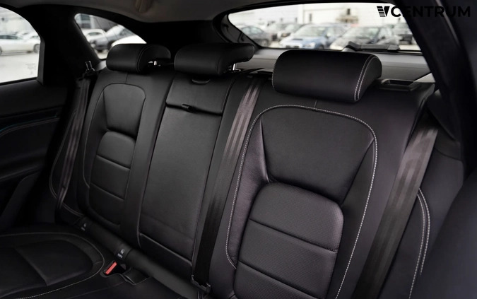 Jaguar F-Pace cena 134900 przebieg: 89809, rok produkcji 2018 z Gościno małe 106